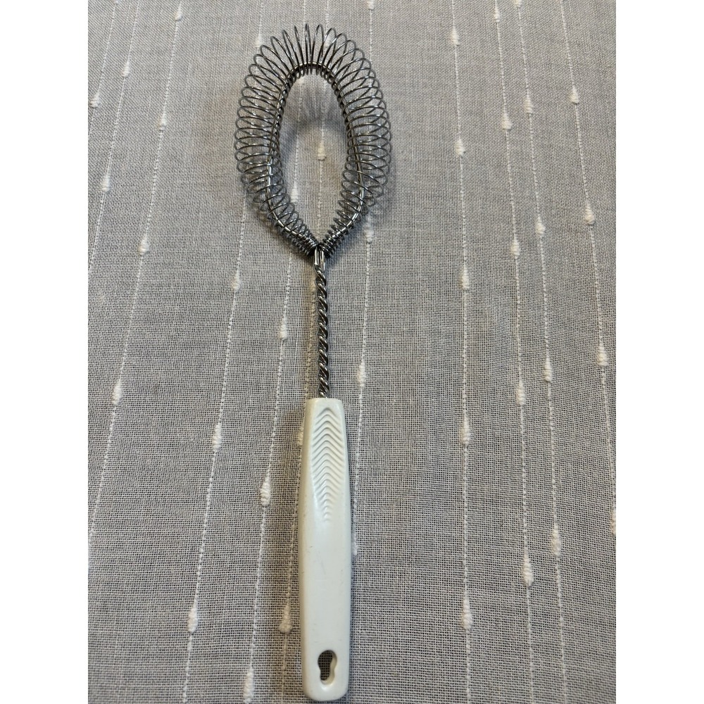 Vintage White Handle Spring Coil Wire Whisk Primitive Egg Beater Farmhouse EUC